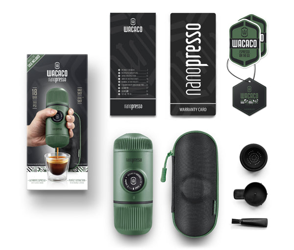 Wacaco Nanopresso tragbare Espressomaschine mit Schutzhülle in Moos Grün