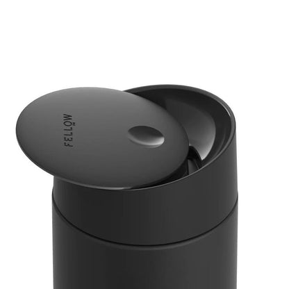 Fellow Thermobecher Carter Move Mug mit Slide Lock Matt-Schwarz