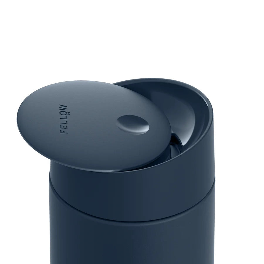 Fellow Thermobecher Carter Move Mug mit Slide Lock Stone Blue12oz
